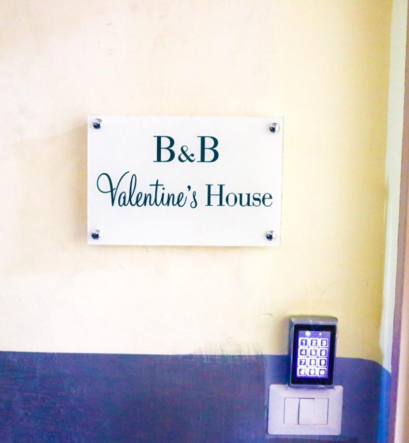 Bed and Breakfast Valentine'S House Neapel Exterior foto